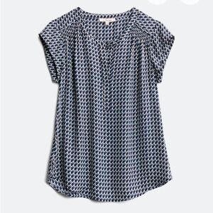 Elegant Blue Patterned Blouse